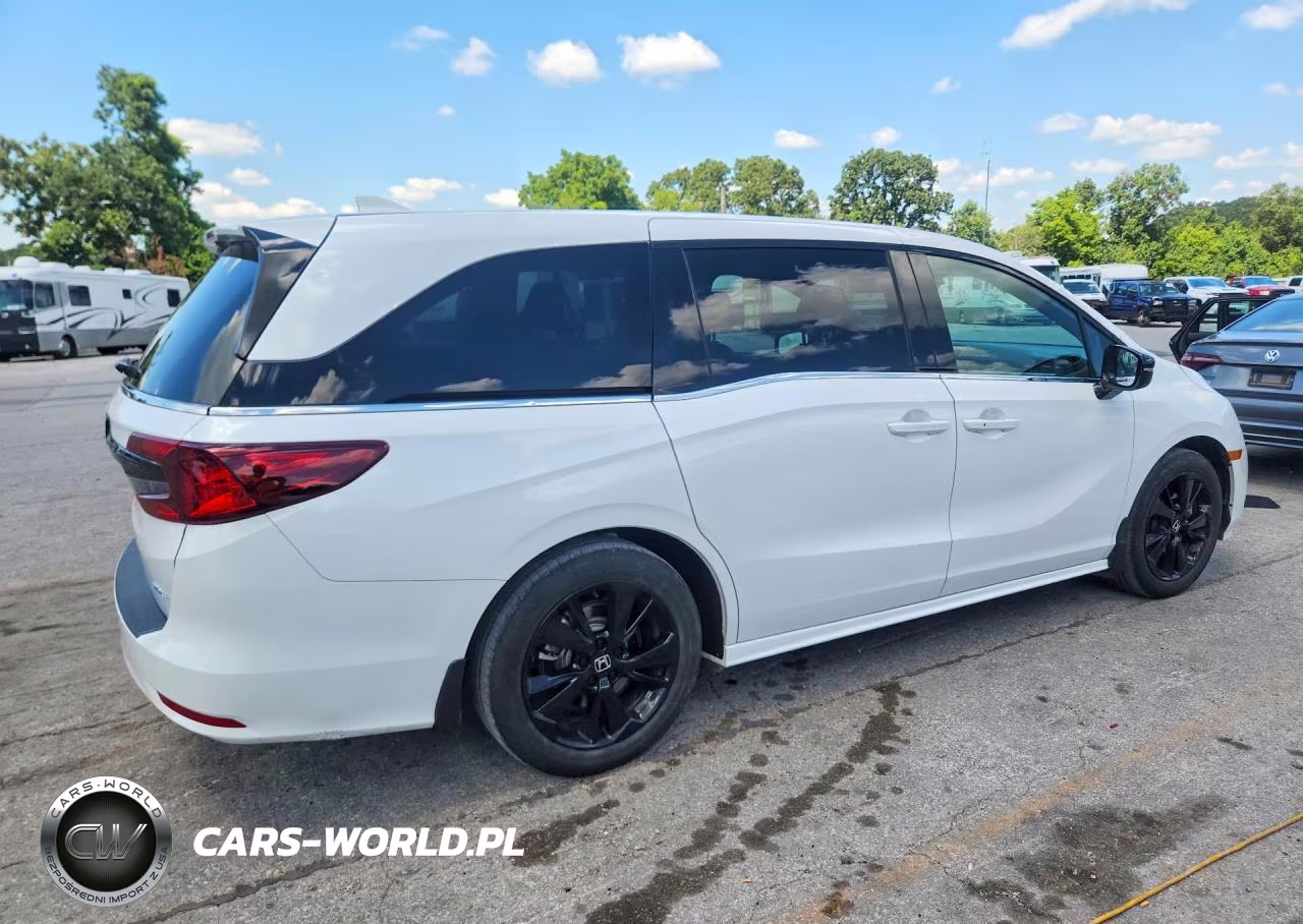 2024 Honda Odyssey Sport VIN:5FNRL6H74RB003050 - 3