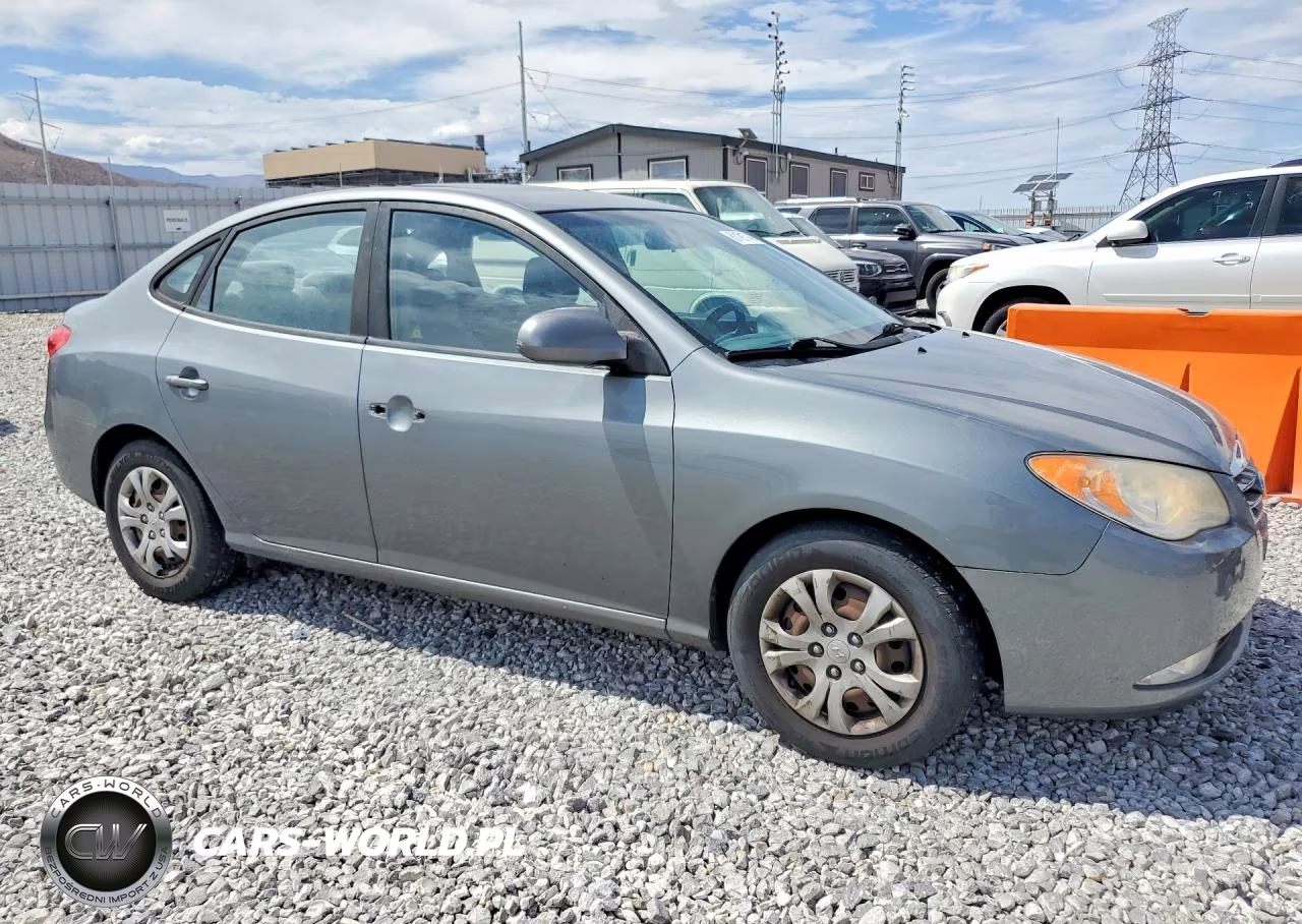 2010 Hyundai Elantra Gls VIN:KMHDU4AD8AU099834 - 4