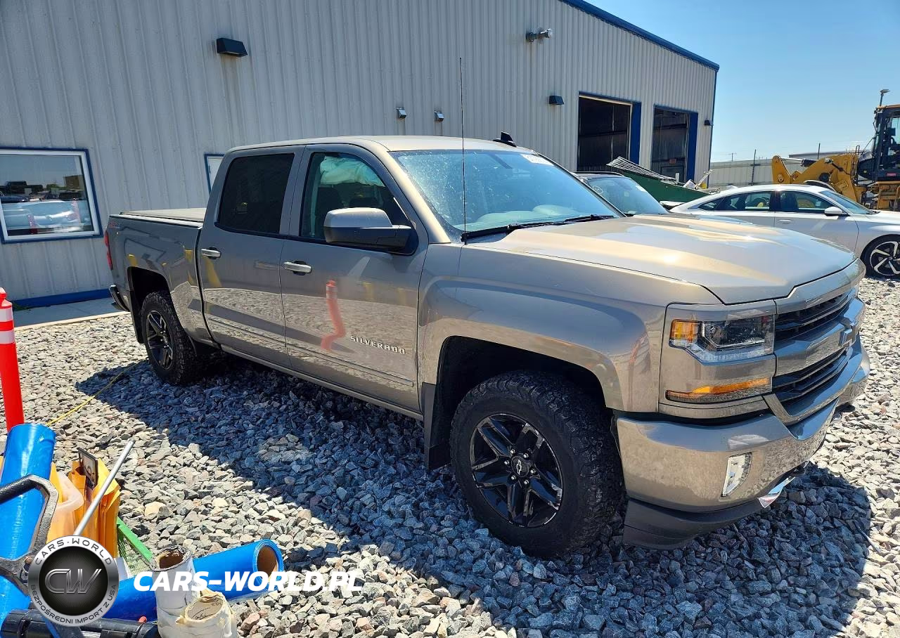 2017 Chevrolet Silverado K1500 Lt VIN:3GCUKREC4HG279785 - 4