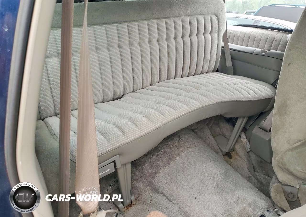 1994 GMC Yukon VIN:1GKEK18K9RJ743943 - 10