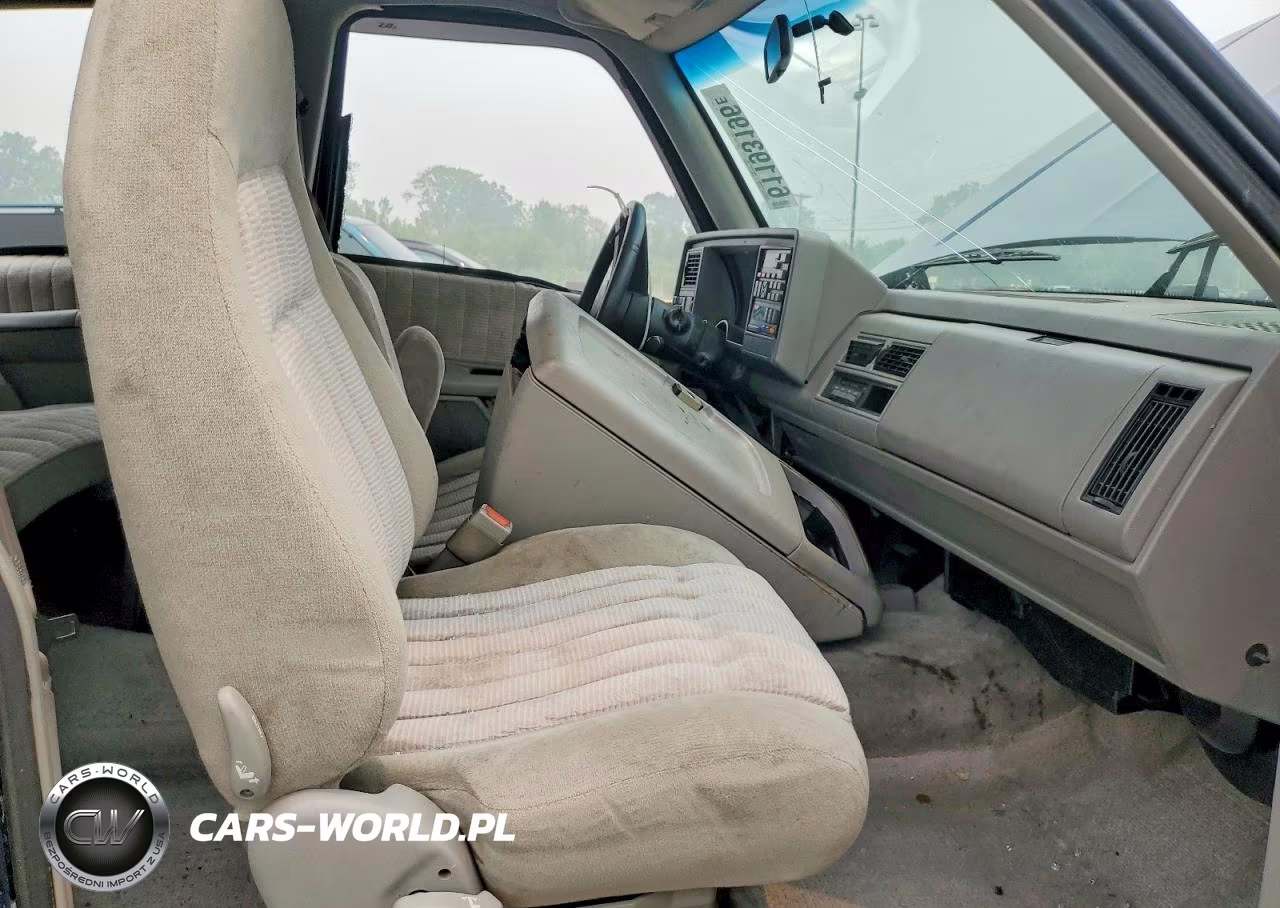 1994 GMC Yukon VIN:1GKEK18K9RJ743943 - 7