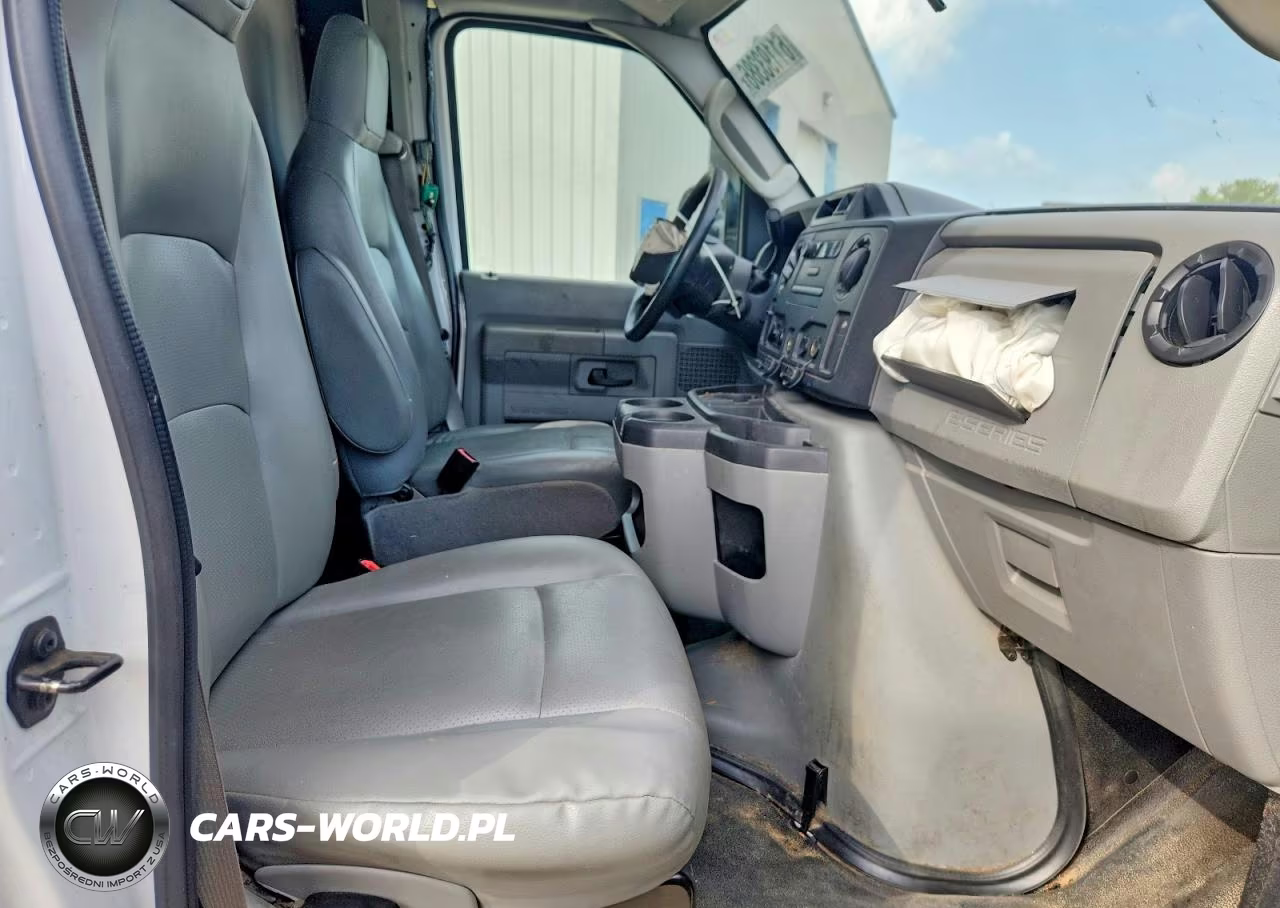 2017 Ford Econoline Cutaway VIN:1FDWE3FS8HDC50513 - 10