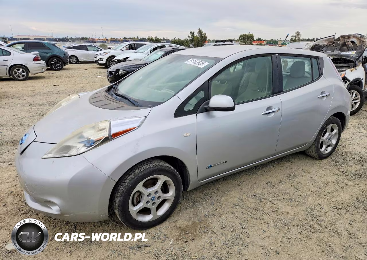 2011 Nissan Leaf Sv