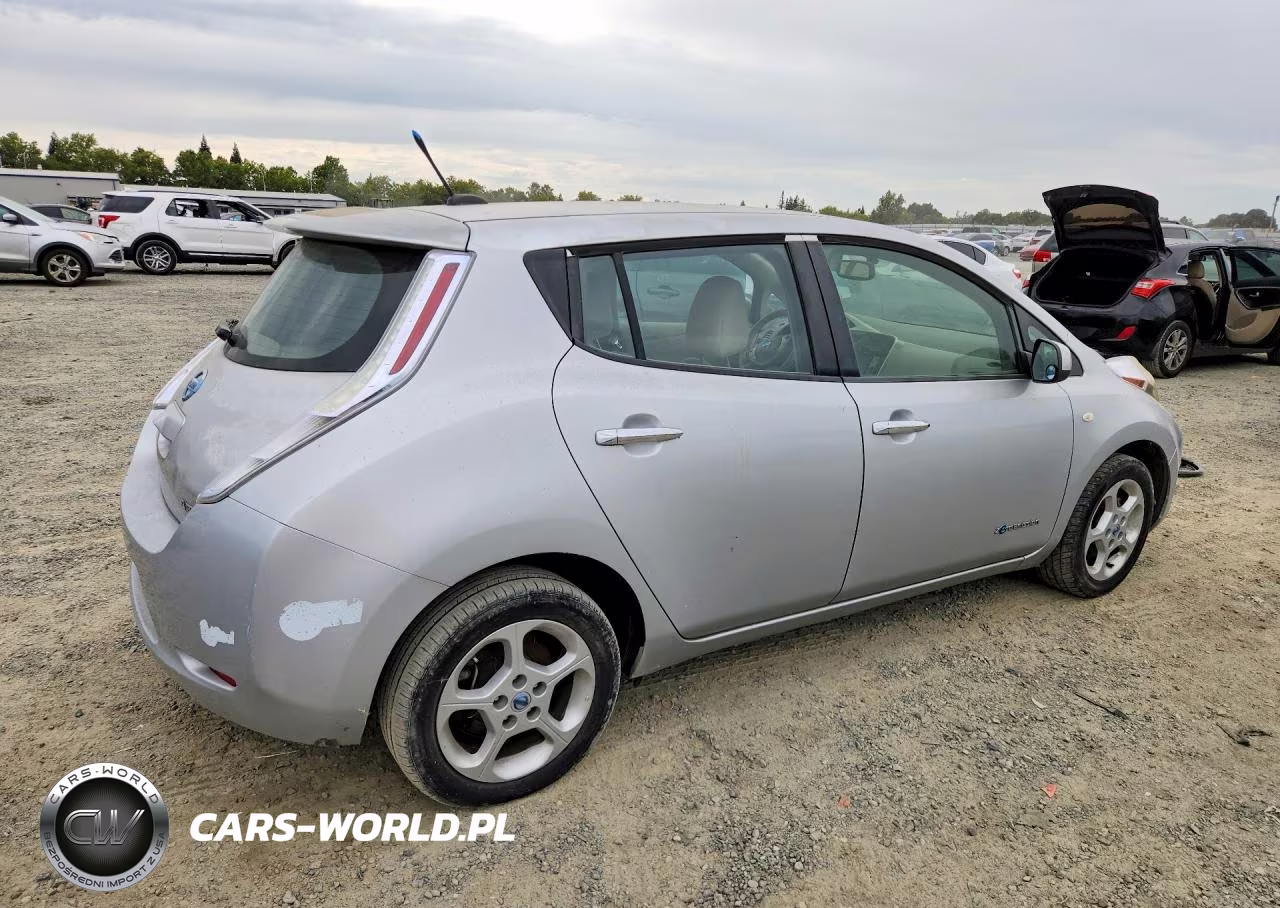 2011 Nissan Leaf Sv VIN:JN1AZ0CP2BT006759 - 3