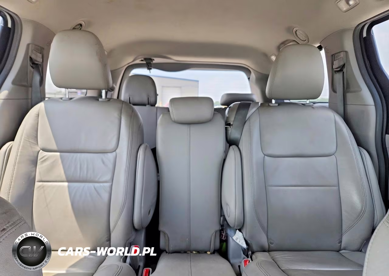 2017 Toyota Sienna Xle Premium 8-Passenger VIN:5TDYZ3DCXHS861399 - 10