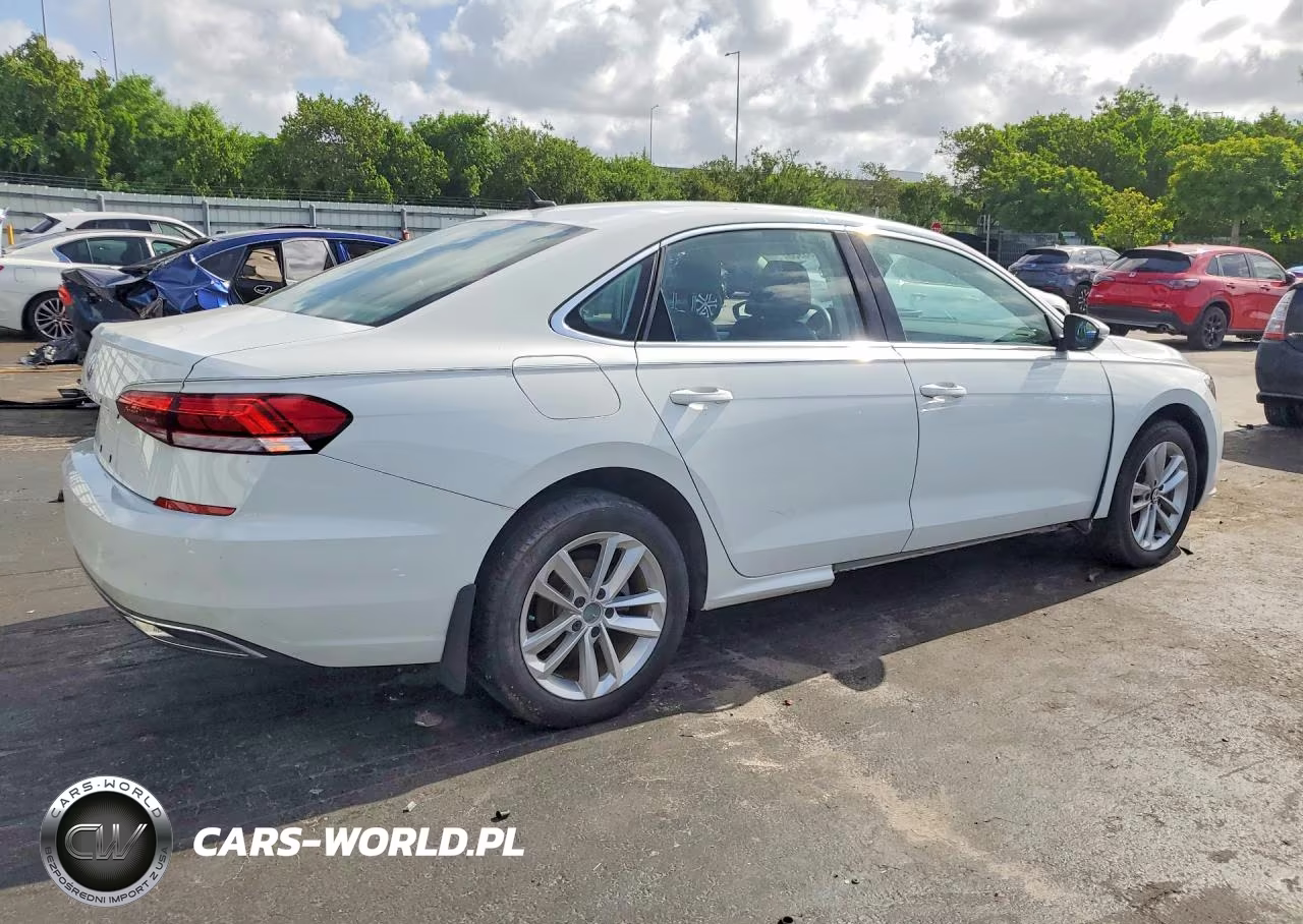 2020 Volkswagen Passat Se VIN:1VWWA7A3XLC011628 - 3