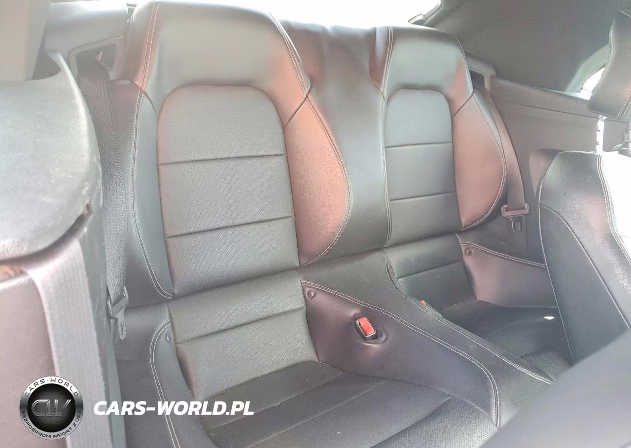 2017 Ford Mustang VIN:1FATP8UH3H5263871 - 10