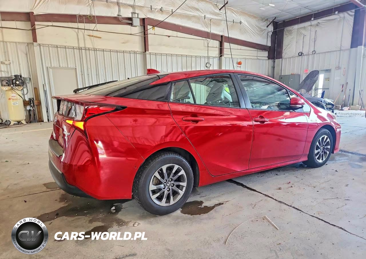 2021 Toyota Prius Xle VIN:JTDKAMFU7M3131874 - 3