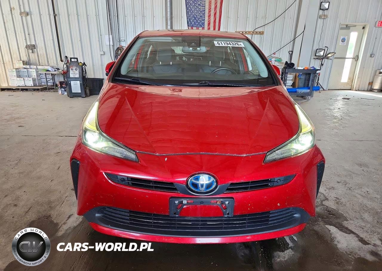 2021 Toyota Prius Xle VIN:JTDKAMFU7M3131874 - 5