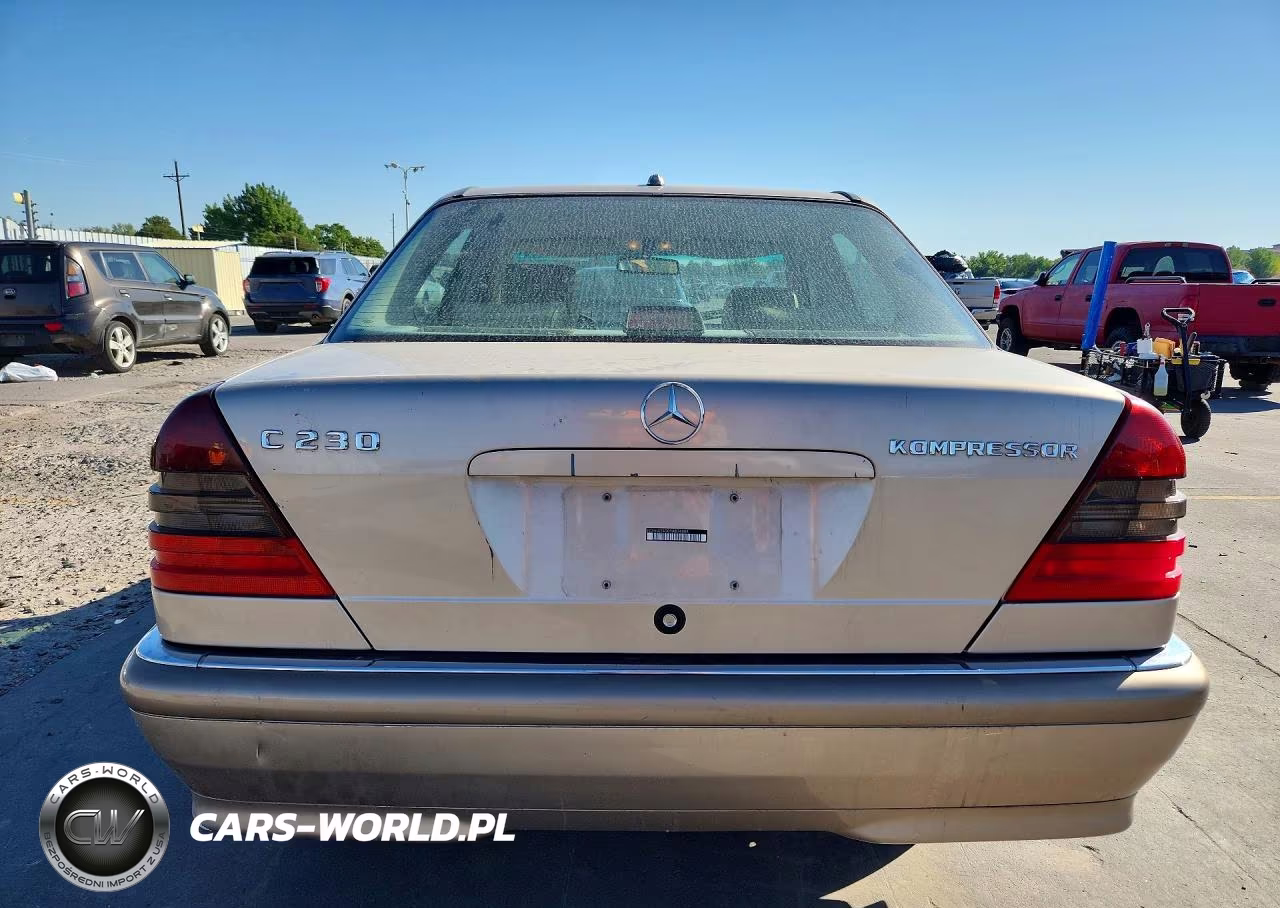 2000 Mercedes-Benz C VIN:WDBHA24G0YA834468 - 6