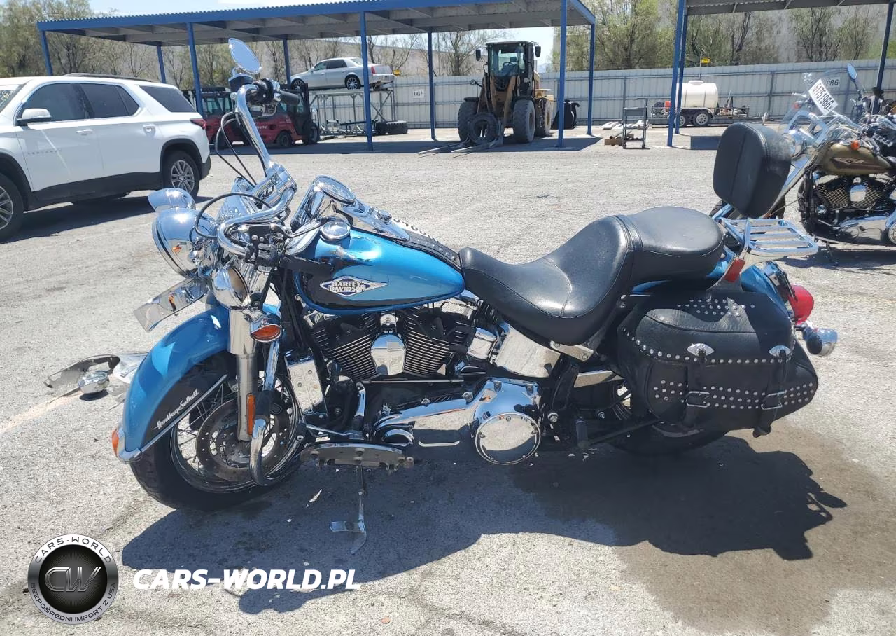 2011 Harley-Davidson Flstc VIN:1HD1BW514BB014377 - 3
