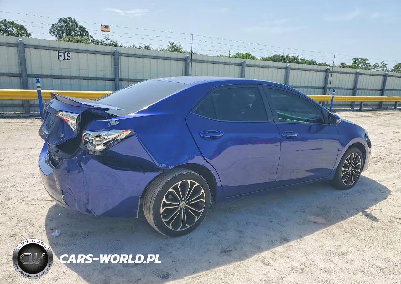 2015 Toyota Corolla S Plus VIN:2T1BURHE8FC477730 - 3