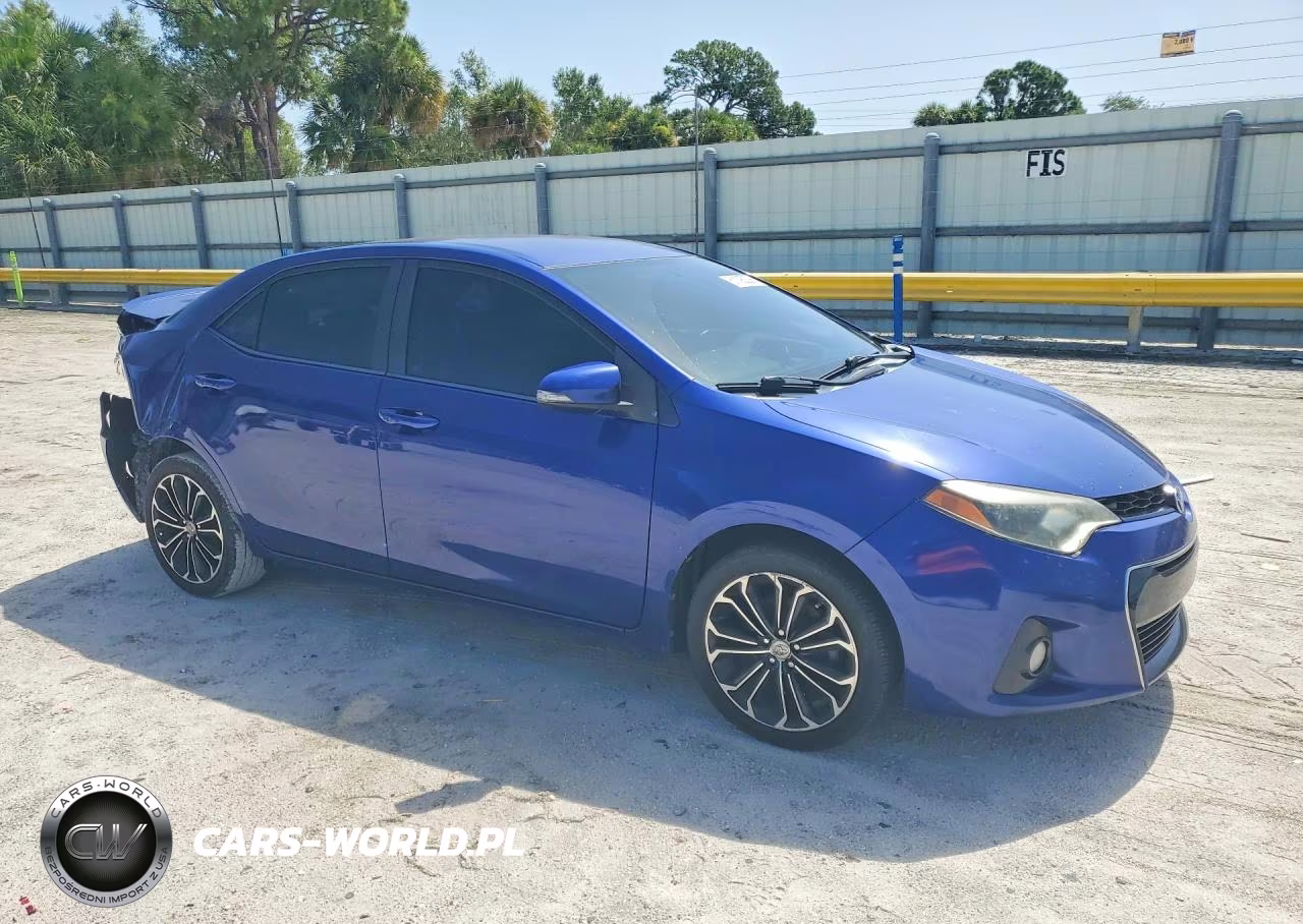 2015 Toyota Corolla S Plus VIN:2T1BURHE8FC477730 - 4