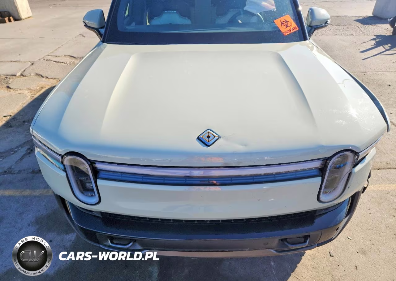 2025 Rivian R1T Adventure VIN:7FCTGCAA1SN041349 - 11