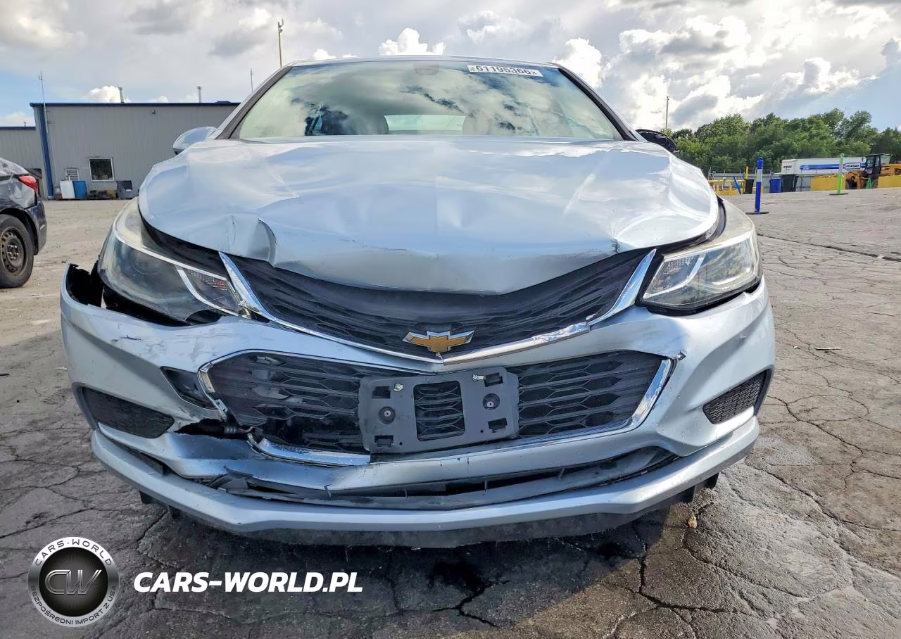 2017 Chevrolet Cruze Lt VIN:3G1BE6SM1HS530021 - 5
