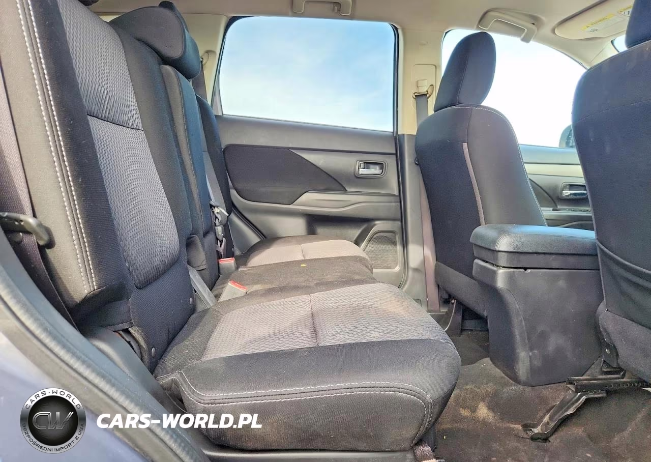 2018 Mitsubishi Outlander Es VIN:JA4AD2A38JJ003814 - 11