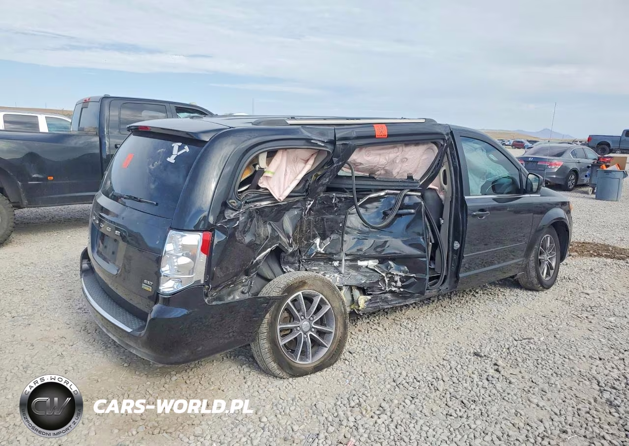 2017 Dodge Grand Caravan Sxt VIN:2C4RDGCG8HR737638 - 3