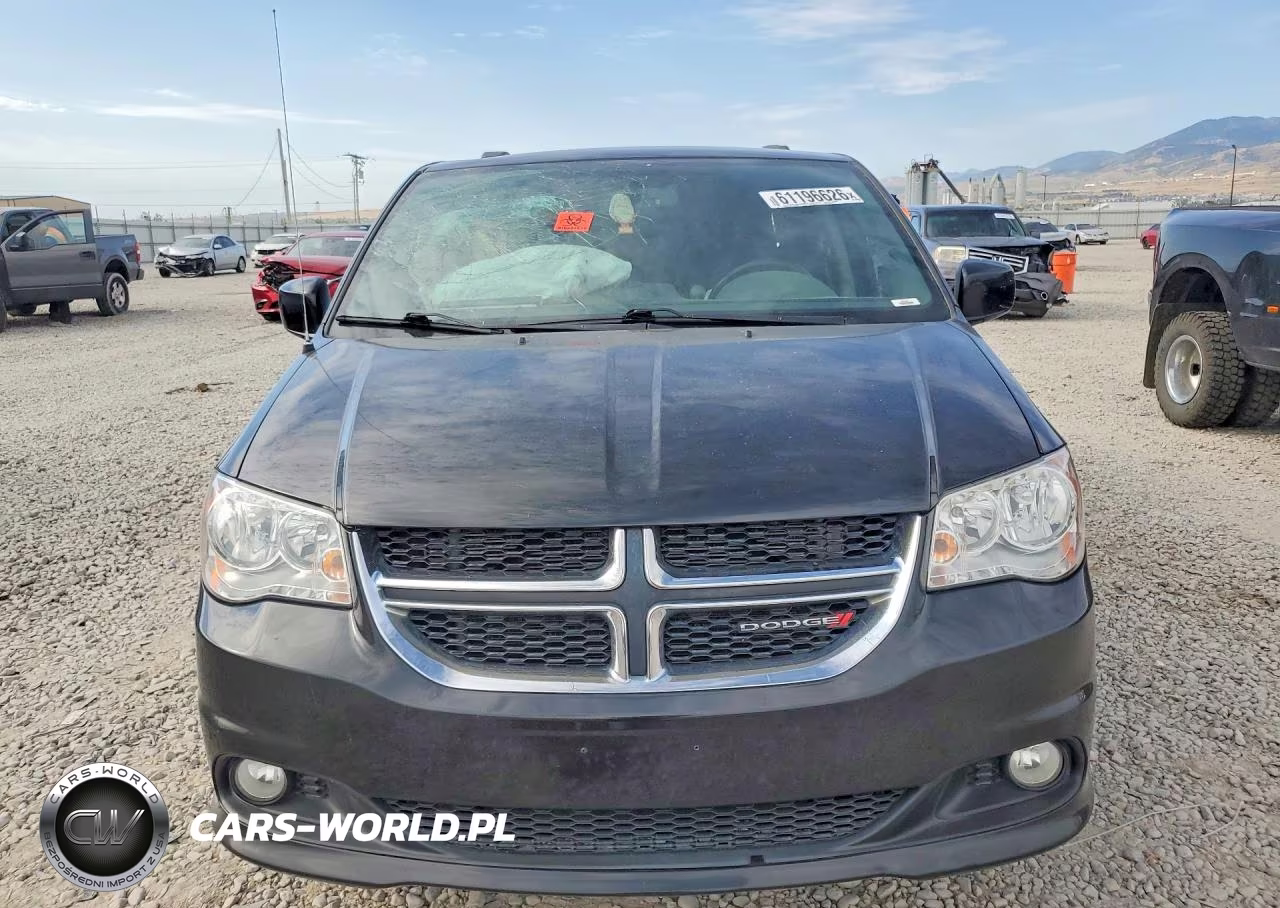 2017 Dodge Grand Caravan Sxt VIN:2C4RDGCG8HR737638 - 5