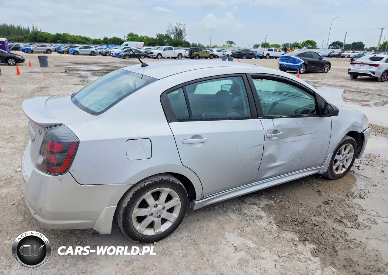 2010 Nissan Sentra 2.0 VIN:3N1AB6AP1AL674467 - 3