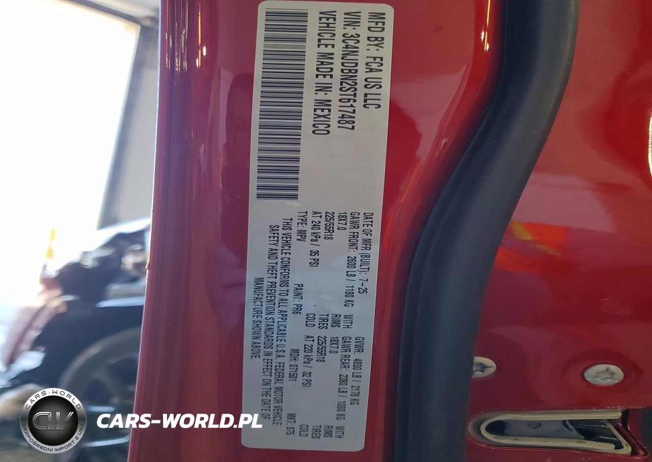 2025 Jeep Compass Latitude VIN:3C4NJDBN2ST617487 - 14