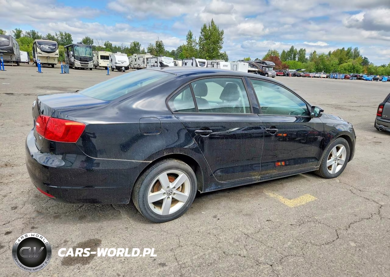 2012 Volkswagen Jetta Tdi VIN:3VWLL7AJ0CM364146 - 3