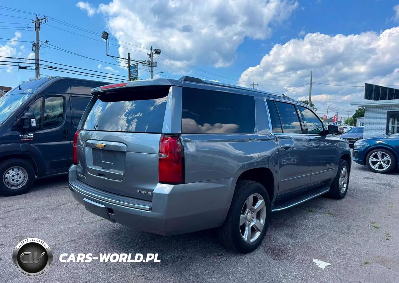 2020 Chevrolet Suburban K1500 Premier VIN:1GNSKJKC9LR134786 - 4