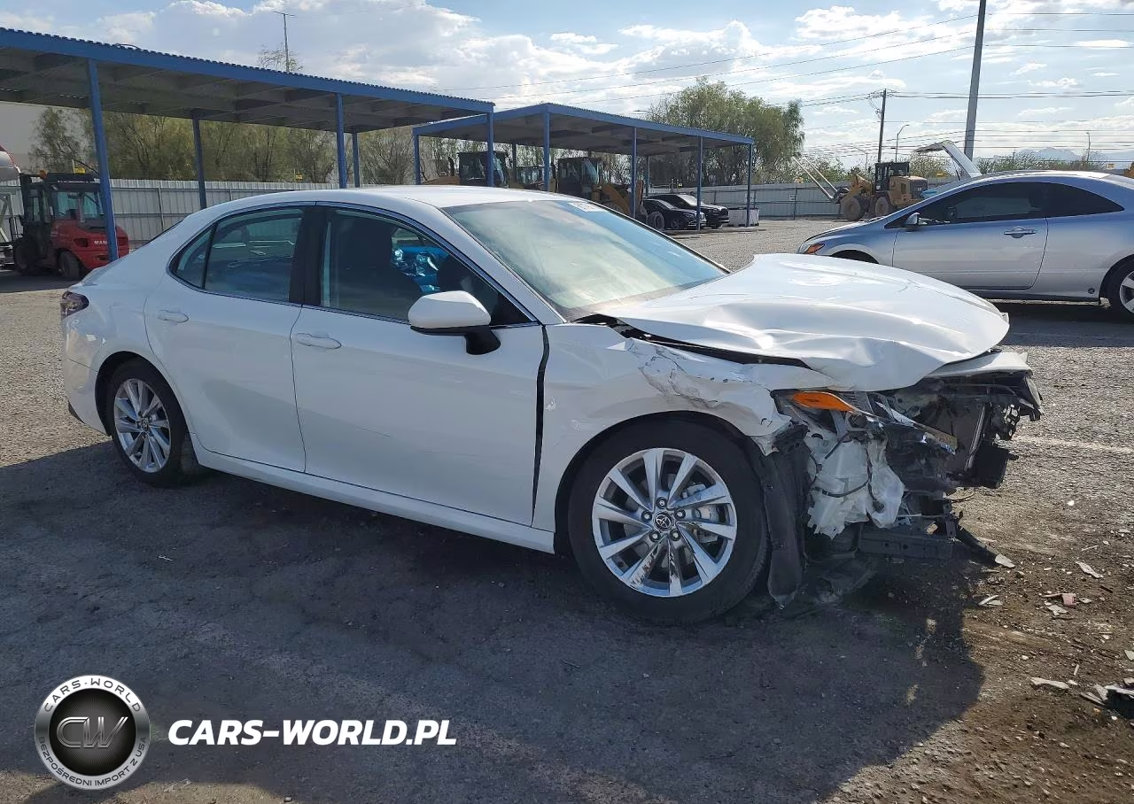 2021 Toyota Camry Le VIN:4T1C11AKXMU468974 - 4