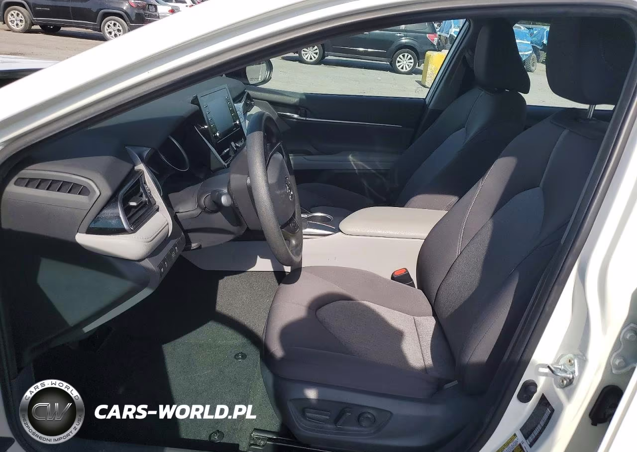 2021 Toyota Camry Le VIN:4T1C11AKXMU468974 - 7