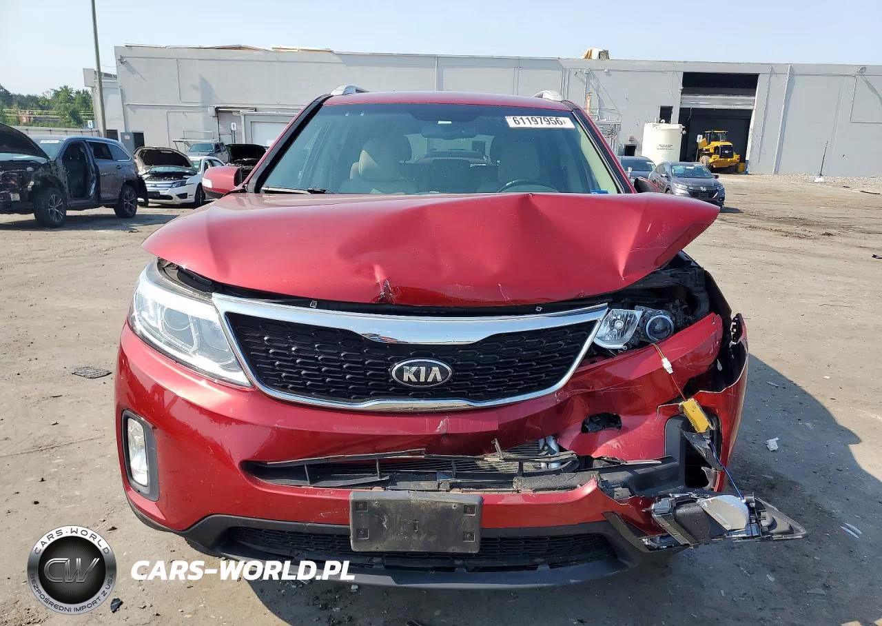 2015 Kia Sorento Lx VIN:5XYKT3A64FG575371 - 5