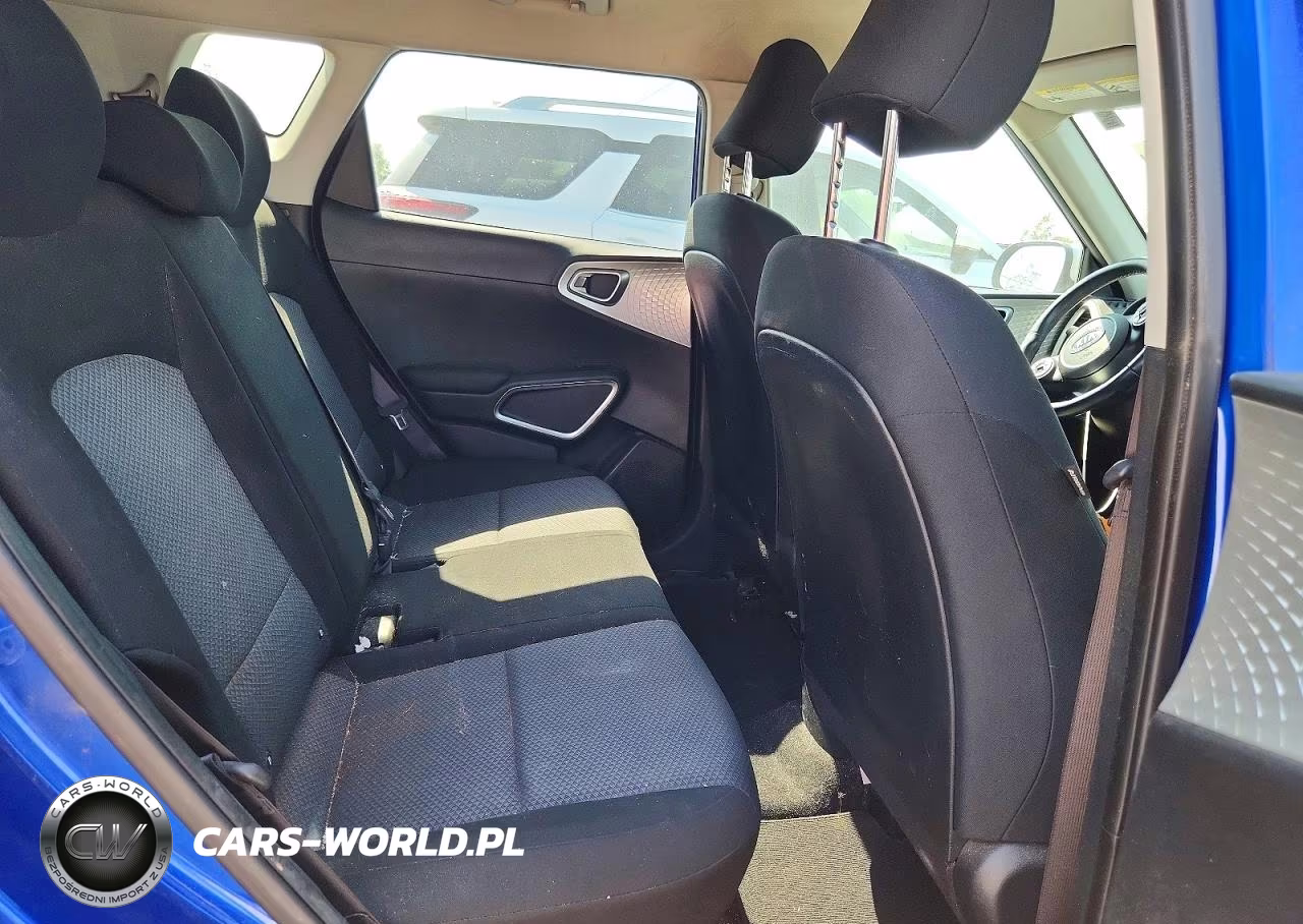 2020 Kia Soul X-Line VIN:KNDJ23AU2L7066126 - 10