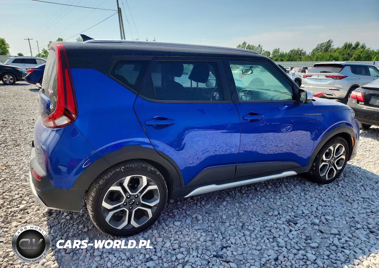 2020 Kia Soul X-Line VIN:KNDJ23AU2L7066126 - 3