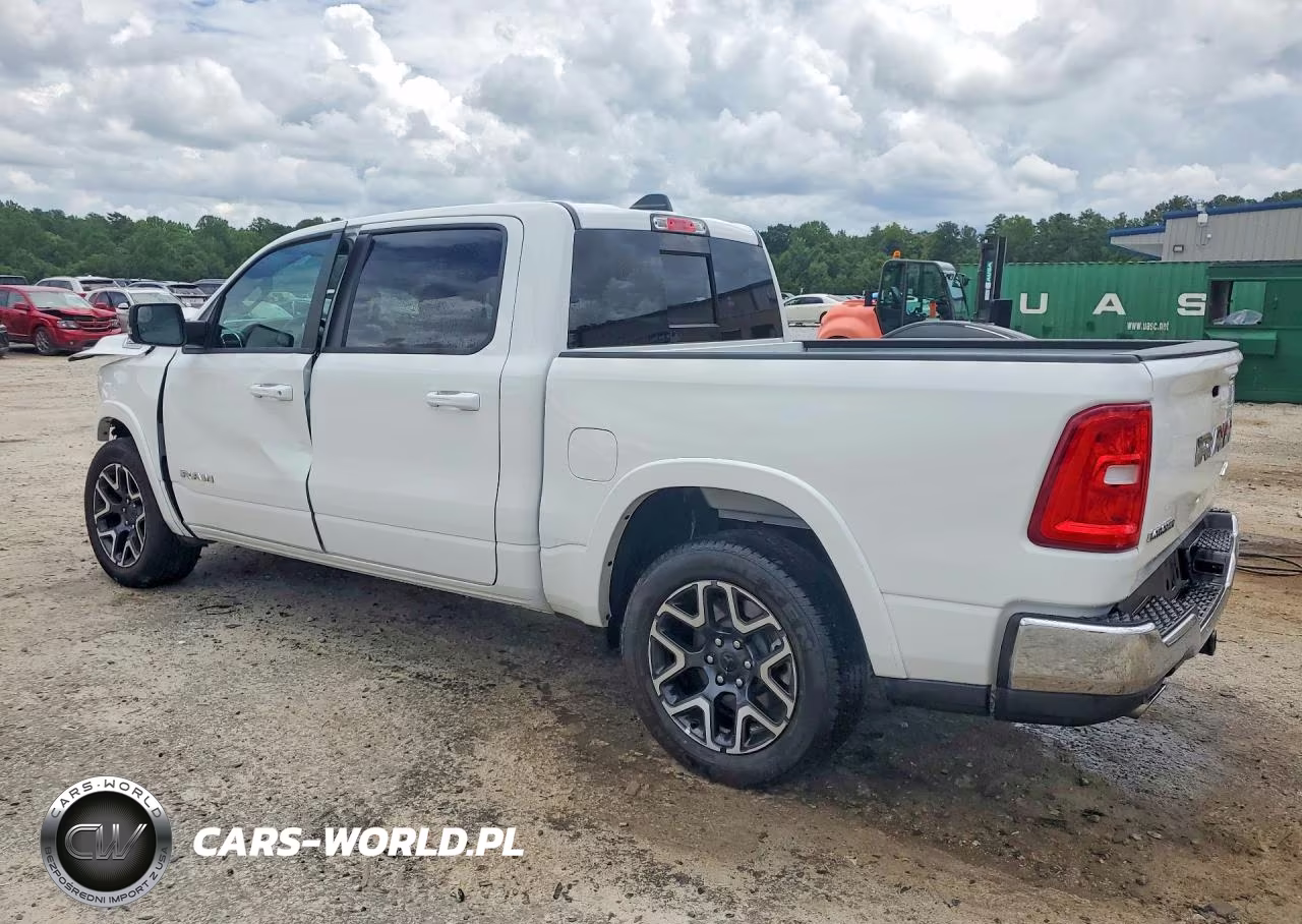2026 Ram 1500 Laramie VIN:3C6SRFJP8T4167910 - 2