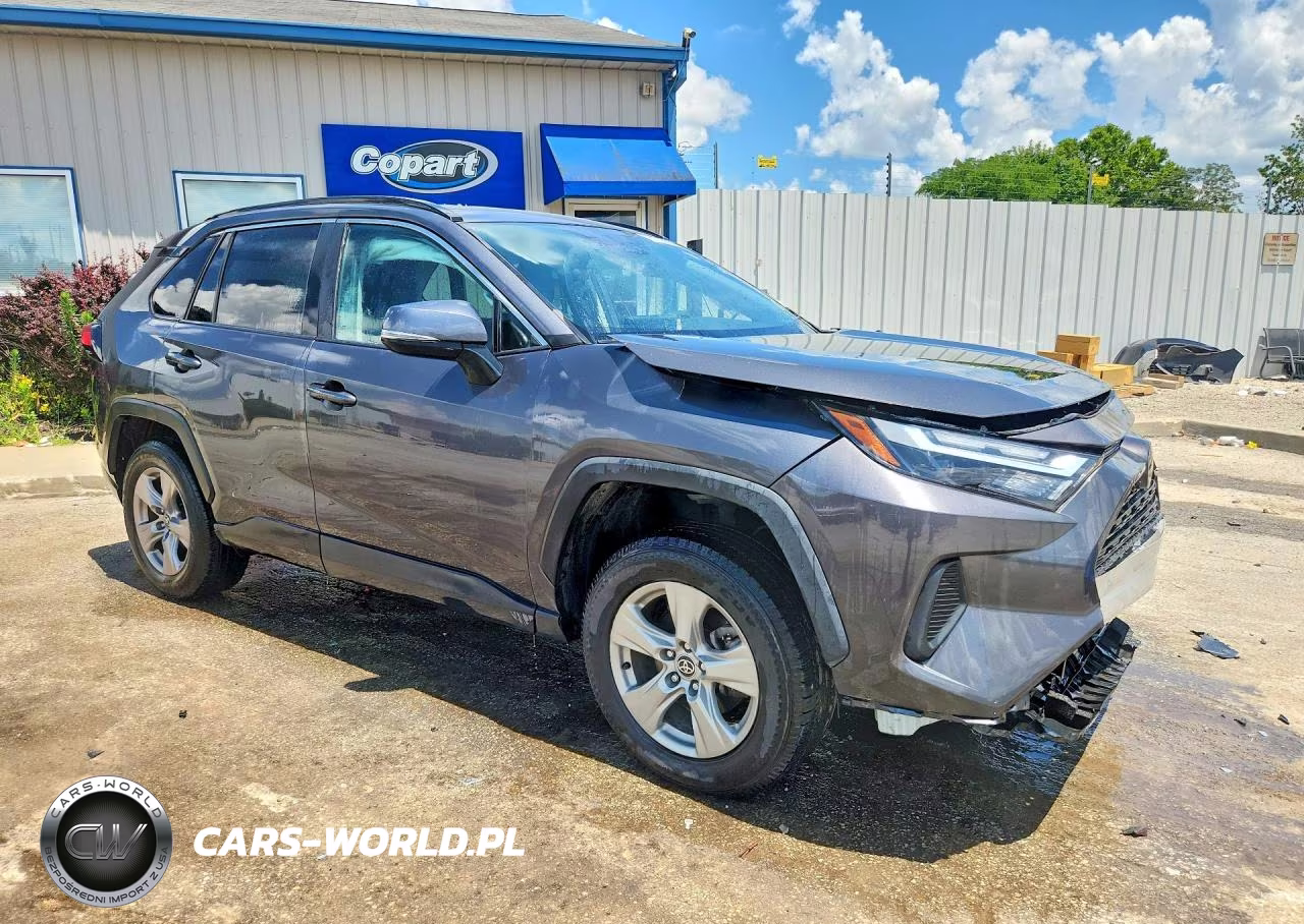 2023 Toyota Rav4 Xle VIN:2T3P1RFV3PW381576 - 4
