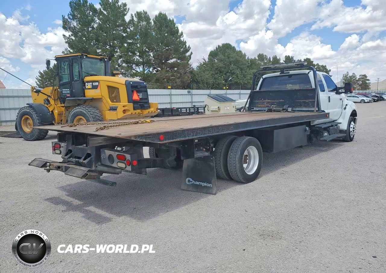 2015 Ford F650 Super Duty VIN:3FRWX6FE1FV728196 - 3