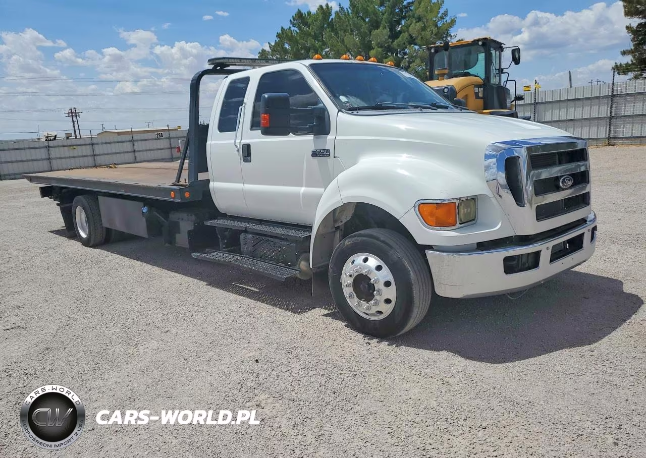 2015 Ford F650 Super Duty VIN:3FRWX6FE1FV728196 - 4