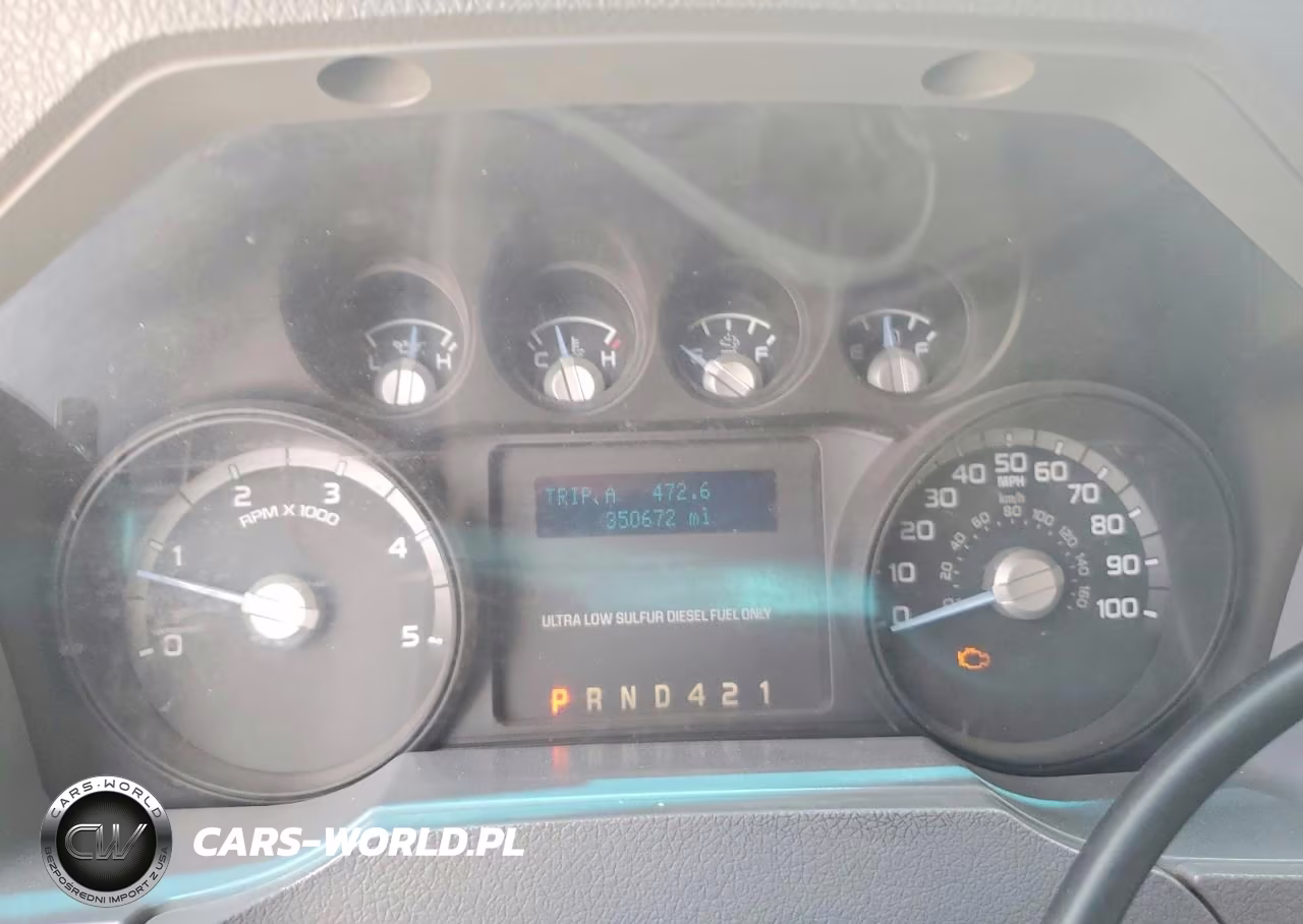 2015 Ford F650 Super Duty VIN:3FRWX6FE1FV728196 - 9