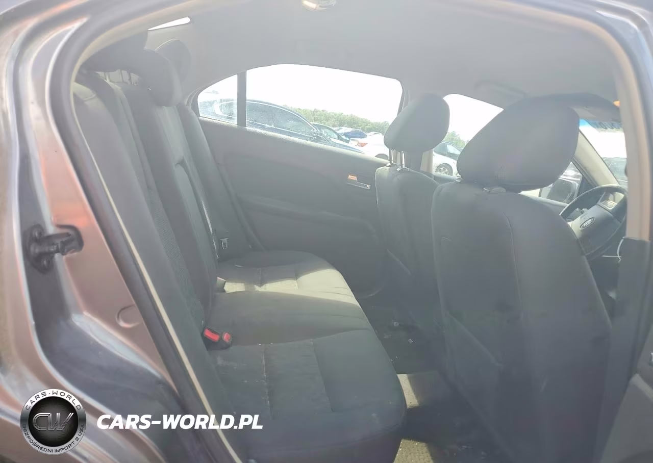 2011 Ford Fusion Se VIN:3FAHP0HA1BR188449 - 10