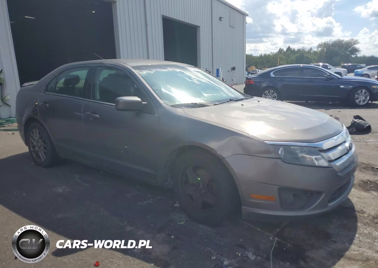 2011 Ford Fusion Se VIN:3FAHP0HA1BR188449 - 4
