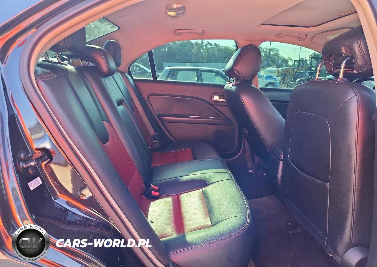 2012 Ford Fusion Sport VIN:3FAHP0KC8CR360214 - 10