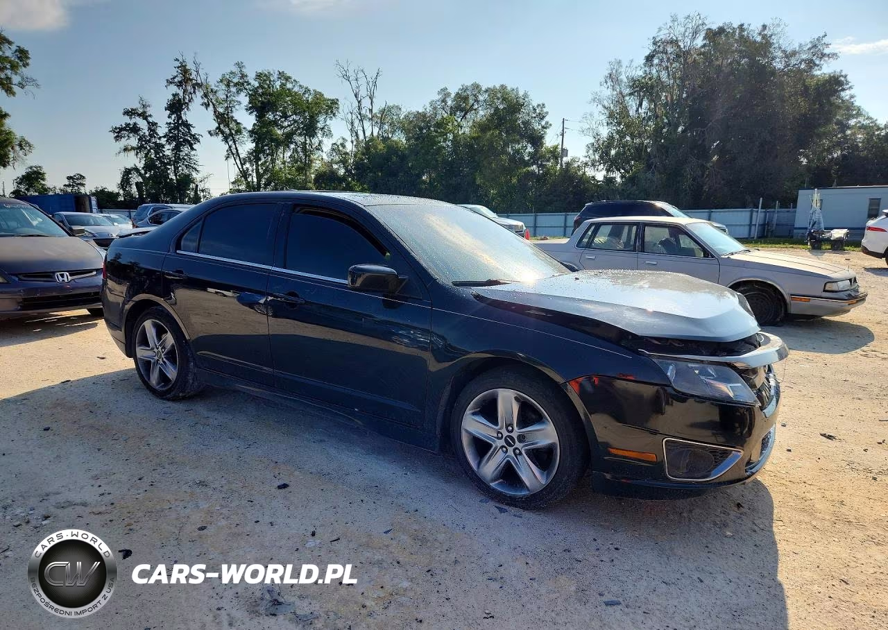 2012 Ford Fusion Sport VIN:3FAHP0KC8CR360214 - 4
