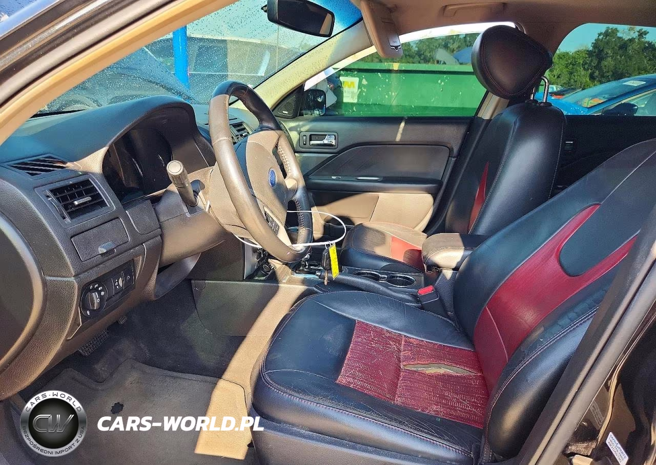 2012 Ford Fusion Sport VIN:3FAHP0KC8CR360214 - 7