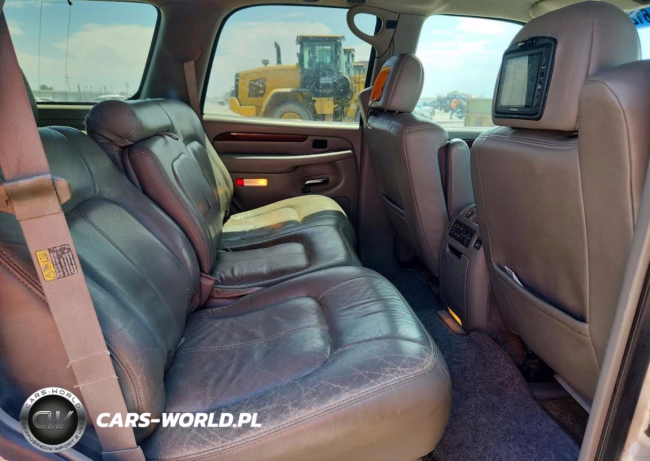 2002 Cadillac Escalade Luxury VIN:1GYEK63N82R297876 - 11