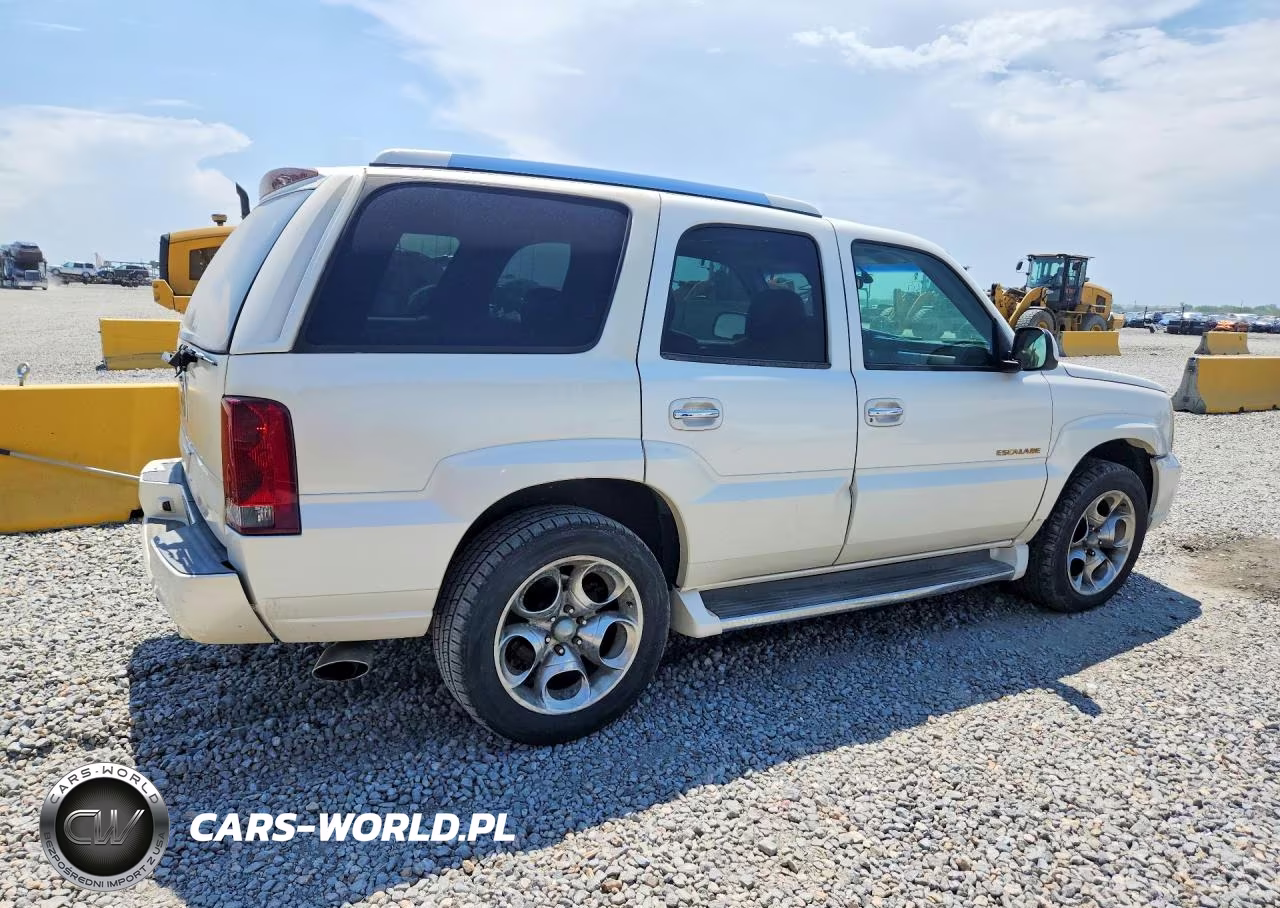 2002 Cadillac Escalade Luxury VIN:1GYEK63N82R297876 - 3