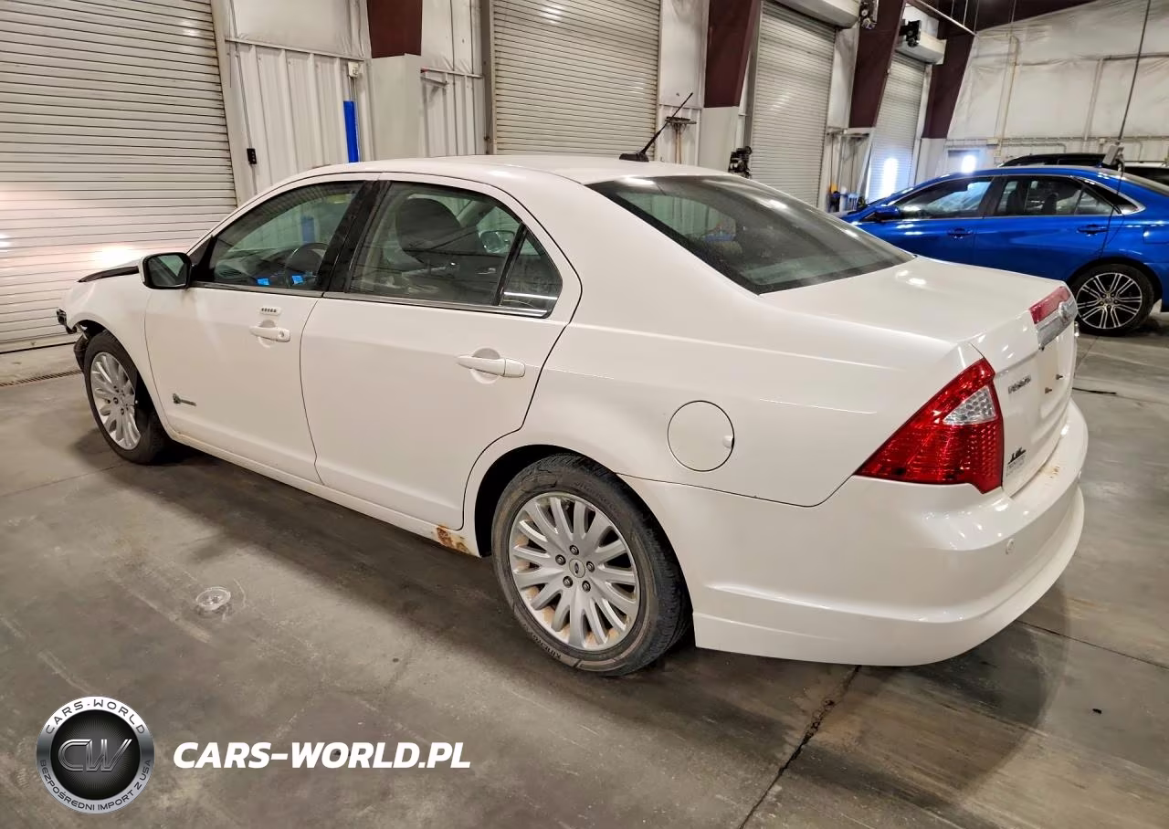 2010 Ford Fusion Hybrid VIN:3FADP0L38AR354858 - 2