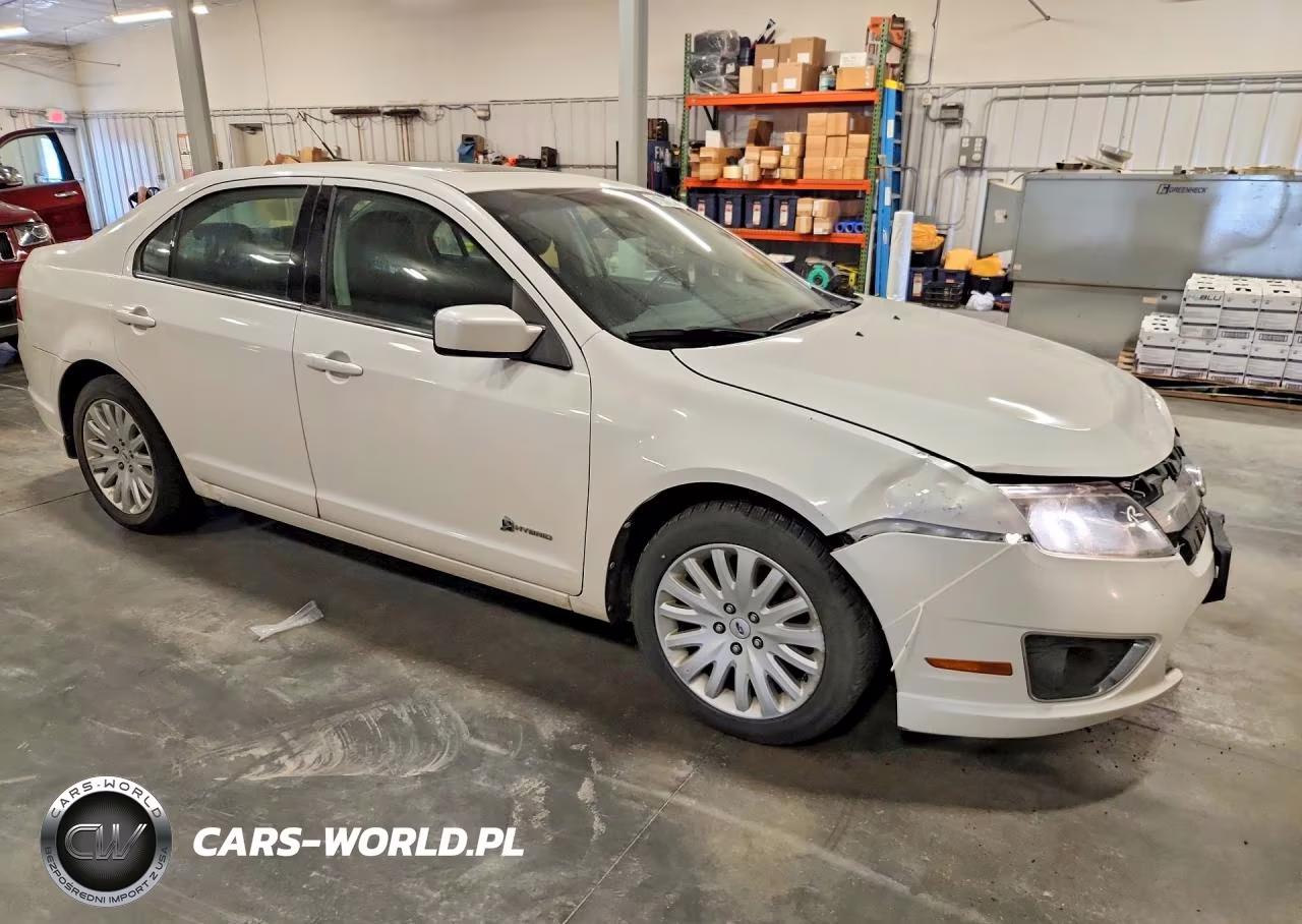 2010 Ford Fusion Hybrid VIN:3FADP0L38AR354858 - 4