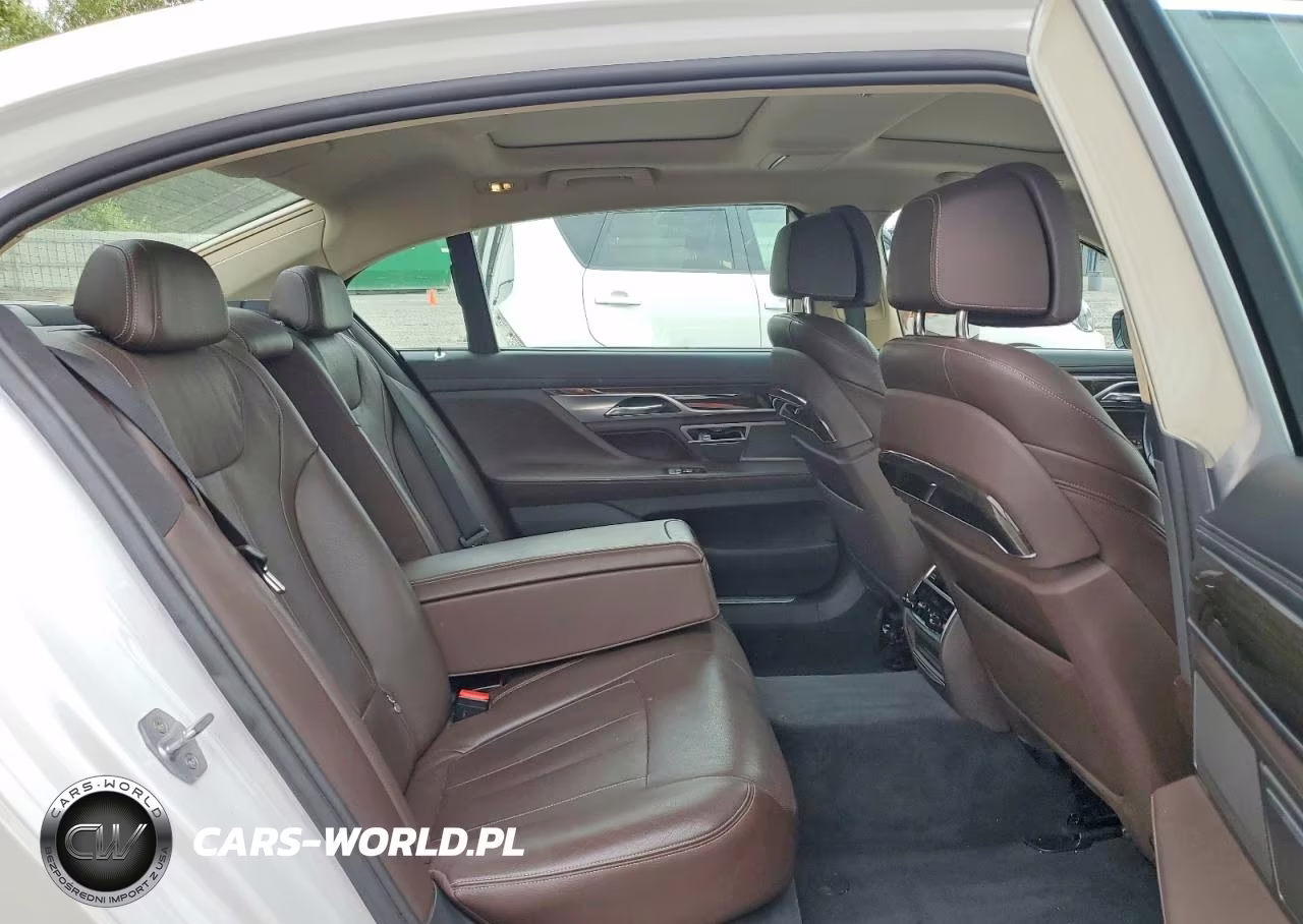 2016 BMW 740 I VIN:WBA7E2C53GG504155 - 10