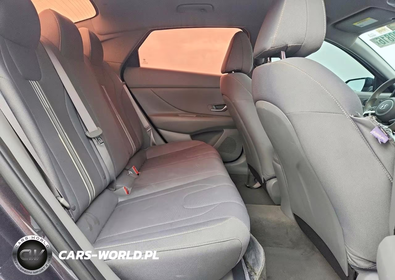 2021 Hyundai Elantra Sel VIN:5NPLM4AG9MH047024 - 10