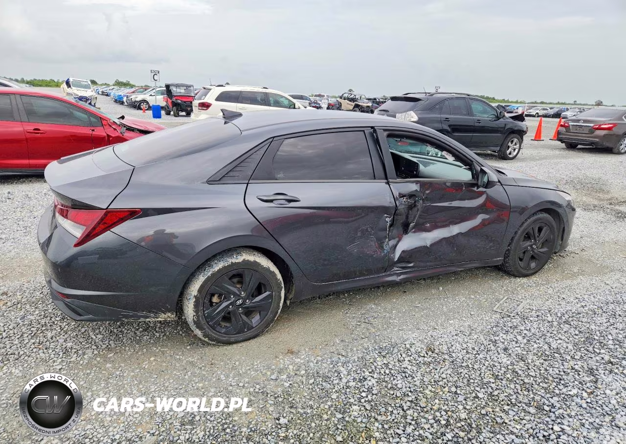 2021 Hyundai Elantra Sel VIN:5NPLM4AG9MH047024 - 3
