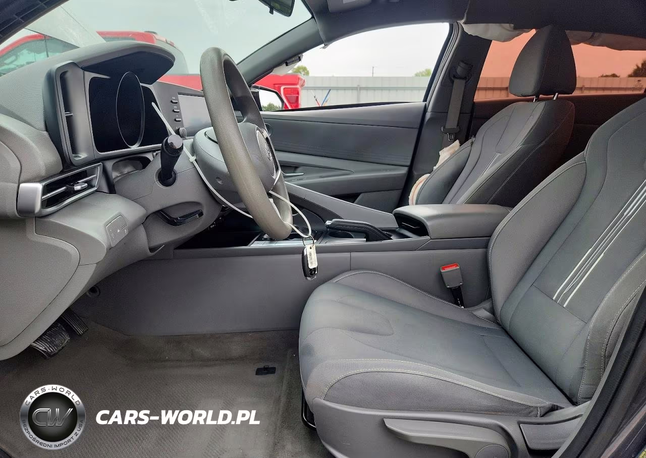 2021 Hyundai Elantra Sel VIN:5NPLM4AG9MH047024 - 7