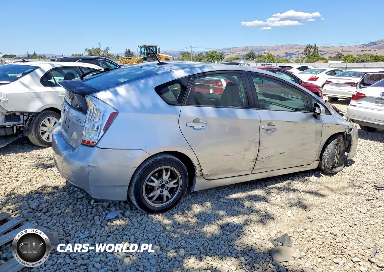 2010 Toyota Prius Iii VIN:JTDKN3DU7A1268578 - 3